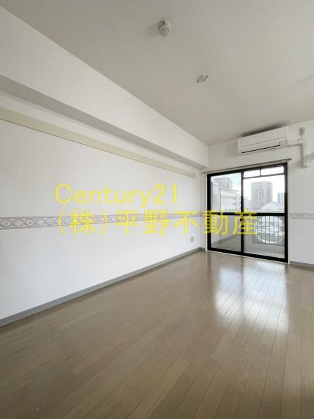 みついビル(リビング)