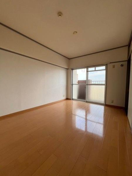 プレアール荒木