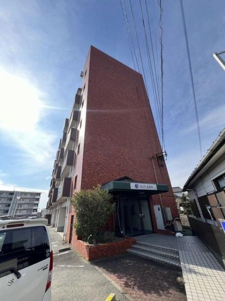 プレアール荒木