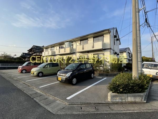 駅前ハイツマホロバ　A棟