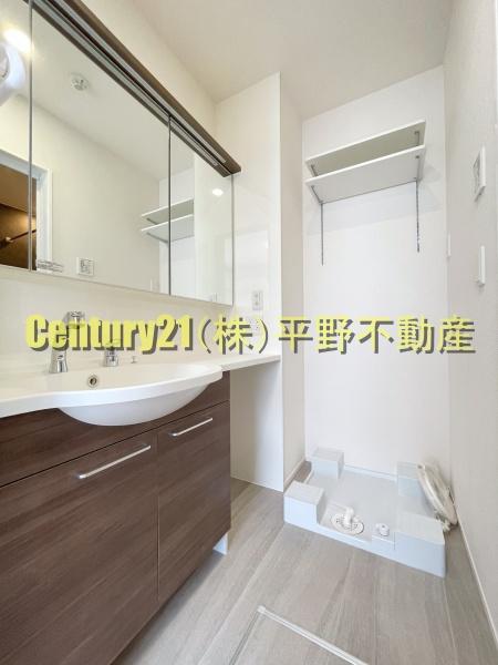 D-ROOM+西町
