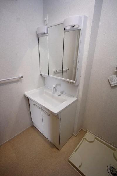 シェルブルー2　B棟