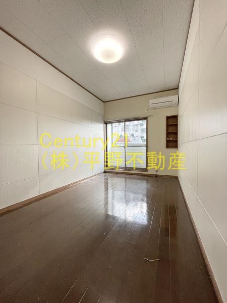 サンマリノ津福　A棟