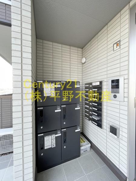 LilyGold（リリーゴールド）