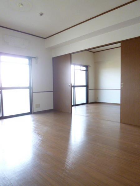 グリーンヒルズ東山2