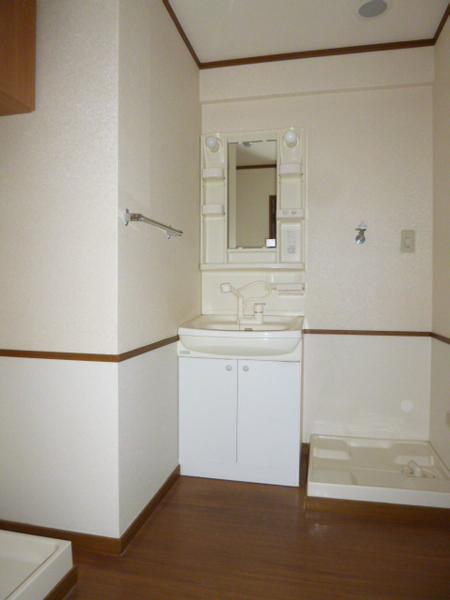 グリーンヒルズ東山2