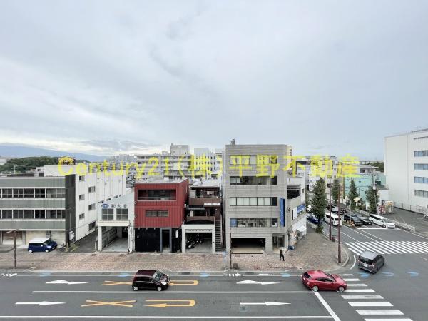 ティファニーヒルズ