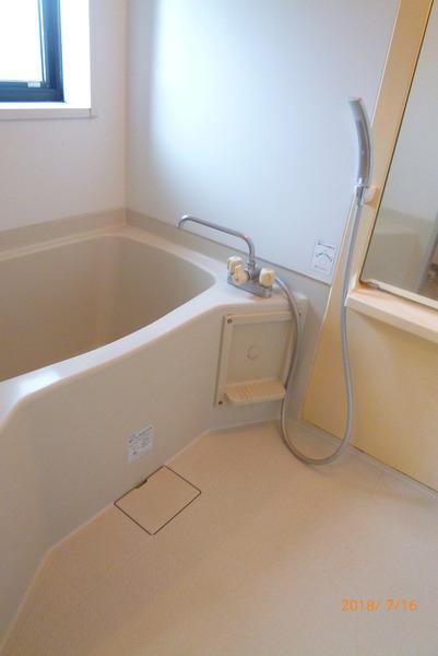 ディアス山川　A棟