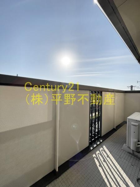 リビングタウン江戸屋敷　B棟