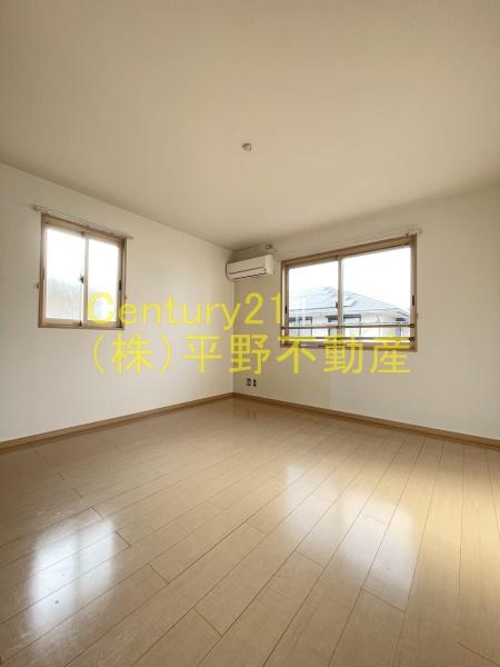 リビングタウン江戸屋敷　B棟