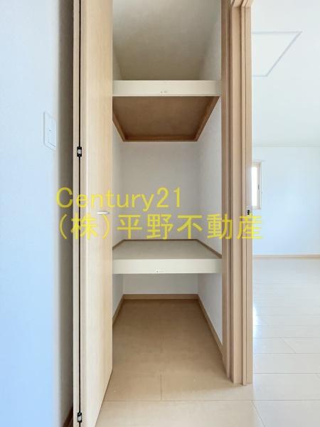 リビングタウン江戸屋敷　B棟