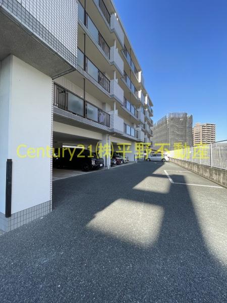 ラパスマンション諏訪野