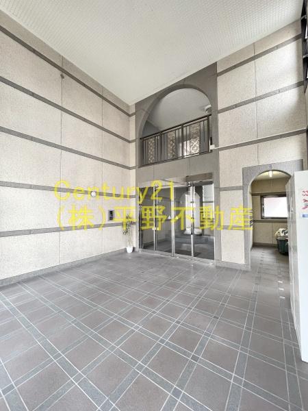 センチュリー中央