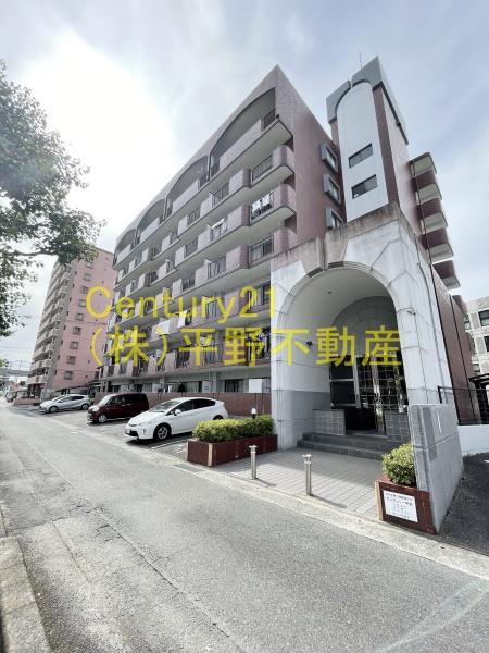 センチュリー中央