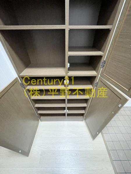 センチュリー中央