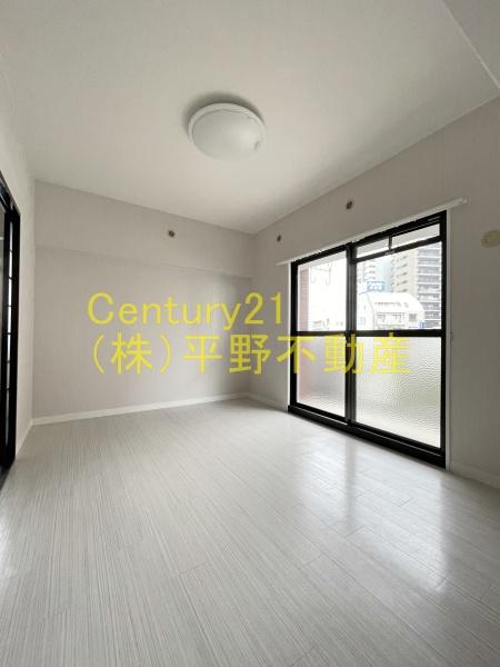 センチュリー中央