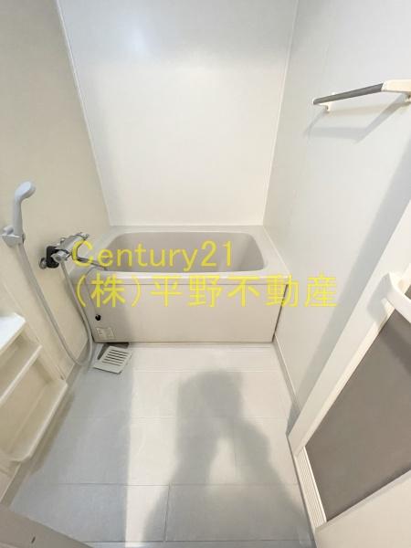 センチュリー中央