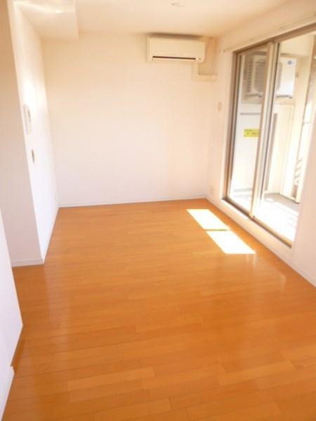 グランシャリオ