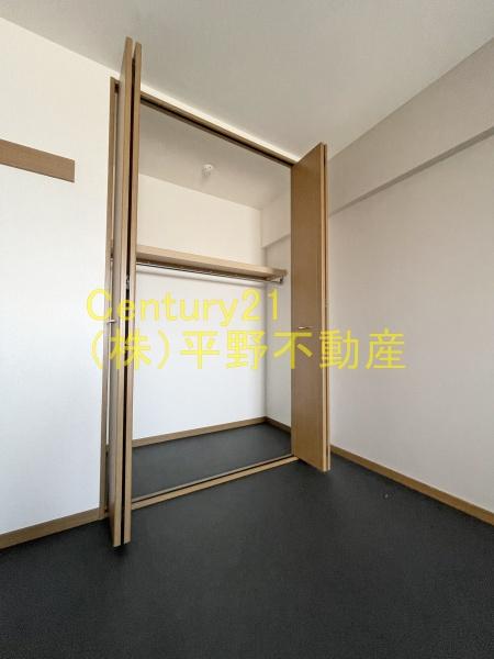 R-BLDG03
