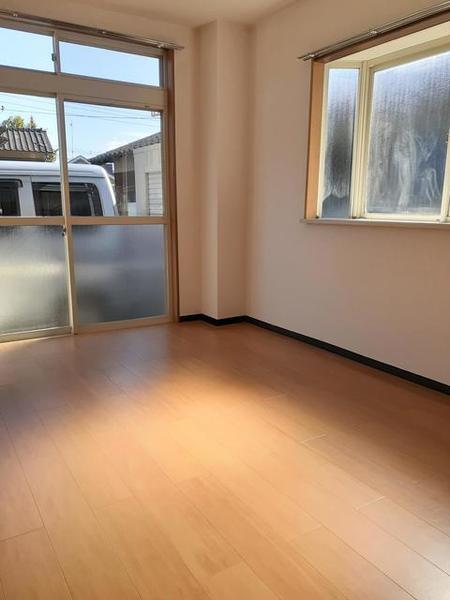 レビュー弐番館