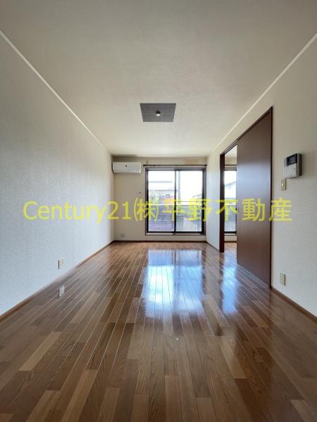 ラ・テール参番館
