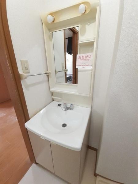 ハイツ十蓮寺　A棟