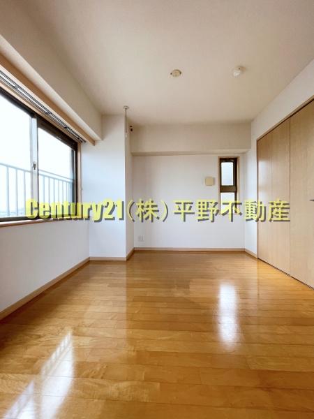 ロイヤルタワー花畑駅前