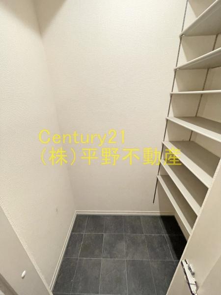 D-roomCOCO