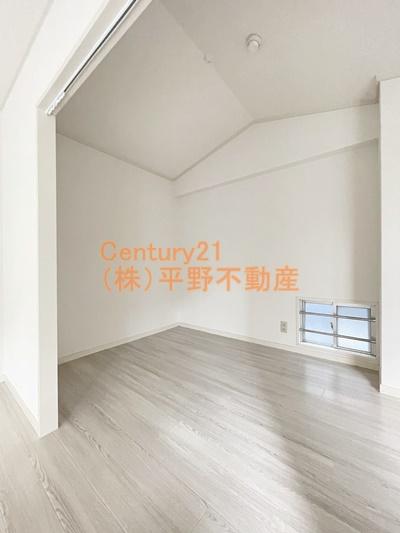 ウエストビル