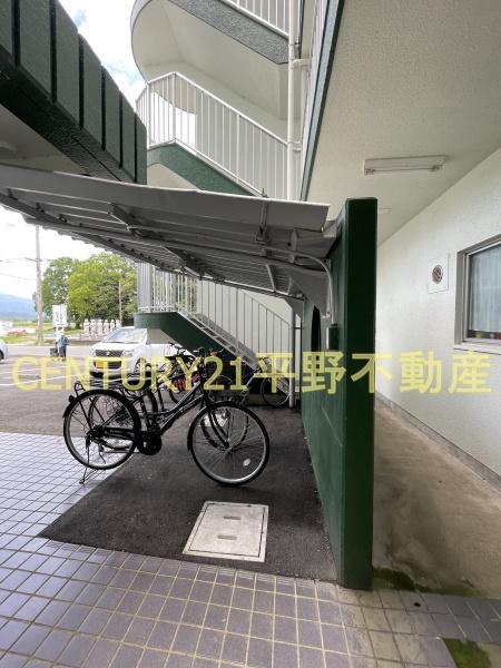 第64川崎ビル