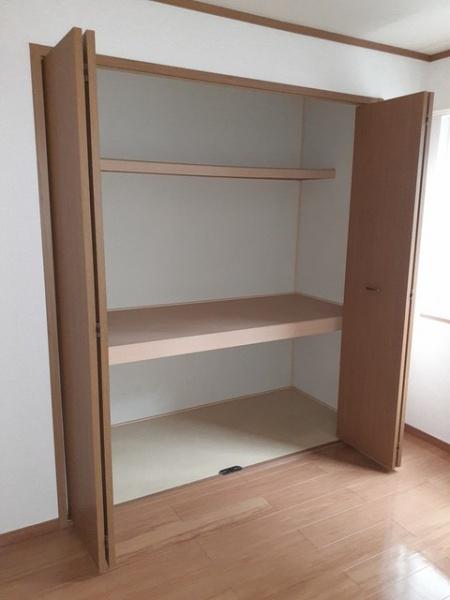 ブルースカイ国分弐番館