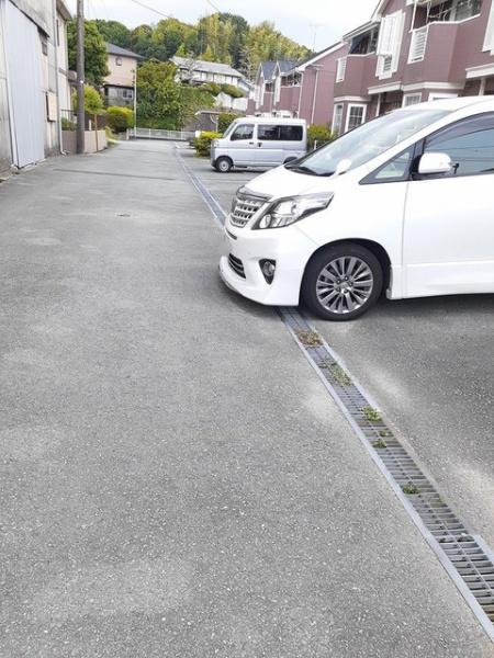 ブルースカイ国分弐番館
