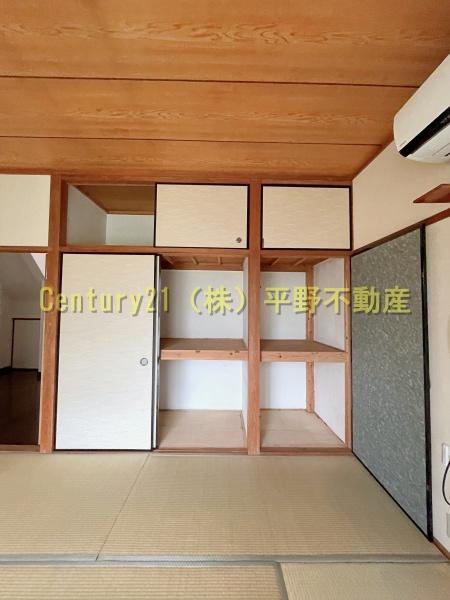 上津貸家