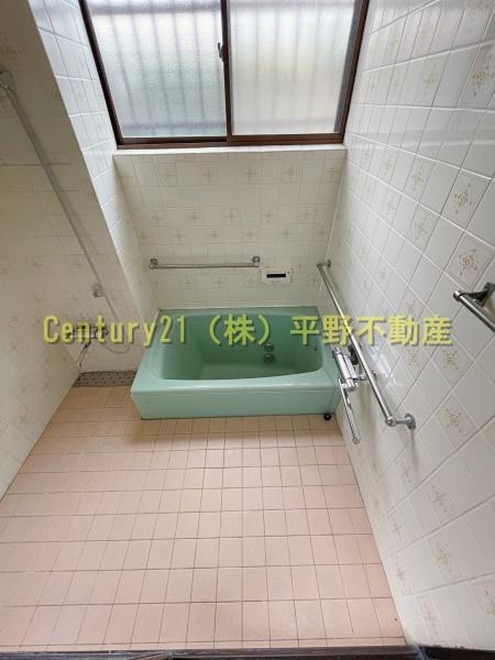 上津貸家