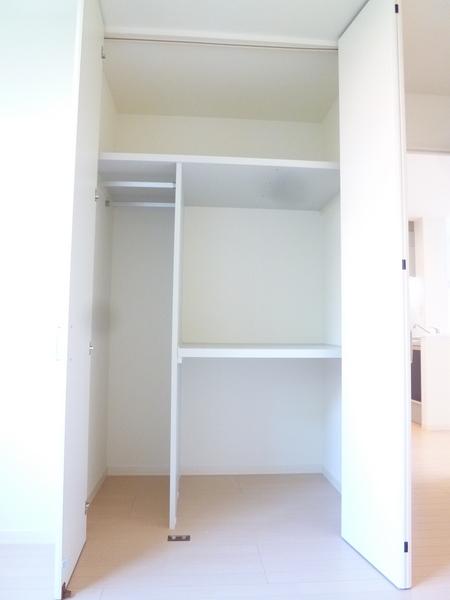 ハッピーヴィレッジ　A棟