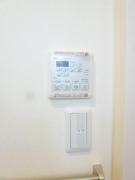 ハッピーヴィレッジ　A棟