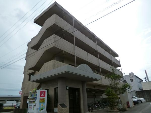 コンフォーレ
