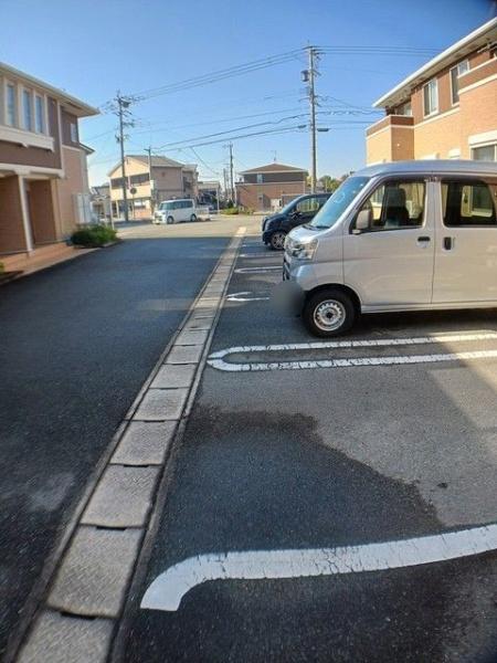 アレーズ　D棟
