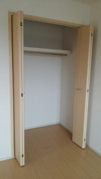 アレーズ　D棟