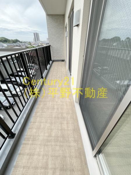 モンテージュ市場通り