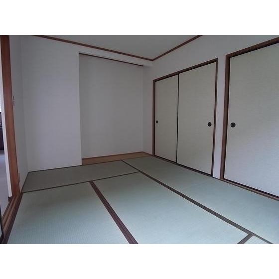 グリーンハイツ大善寺　A棟
