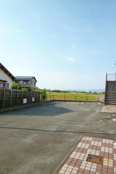 ストロベリーハイツ郷原