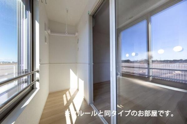 フォーリーフ　クローバーズ