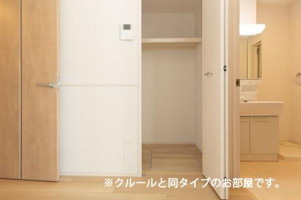 フォーリーフ　クローバーズ