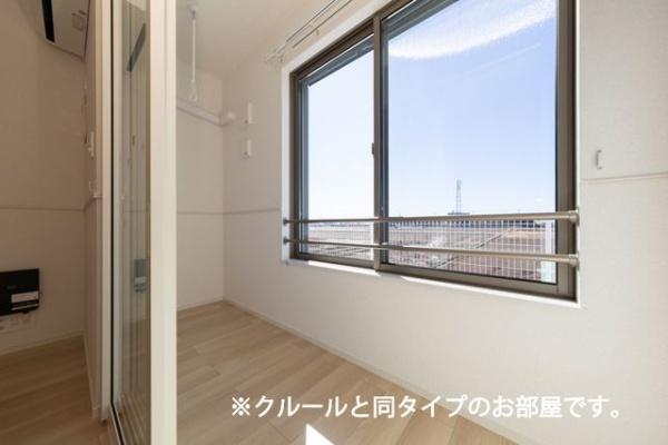 フォーリーフ　クローバーズ