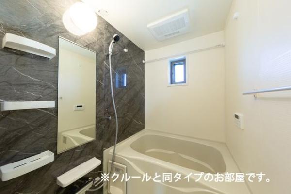 フォーリーフ　クローバーズ