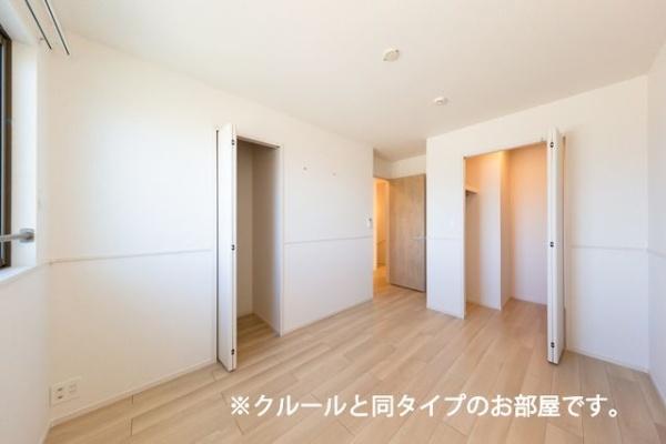 フォーリーフ　クローバーズ