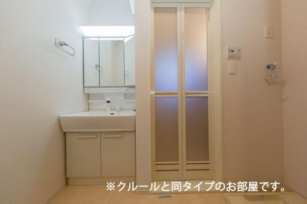 フォーリーフ　クローバーズ
