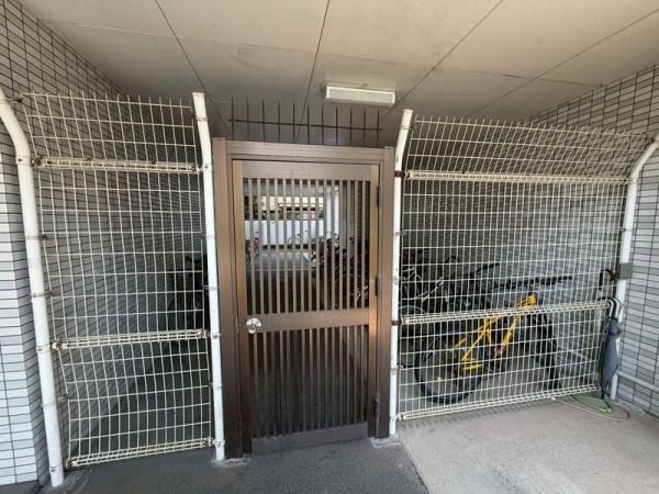 ライオンズマンション中央町401