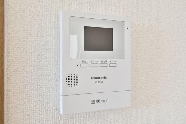 ベルナール津福
